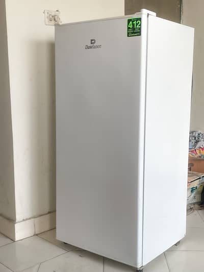 10/10 condition fridge, very rarely used, 46 inch height.