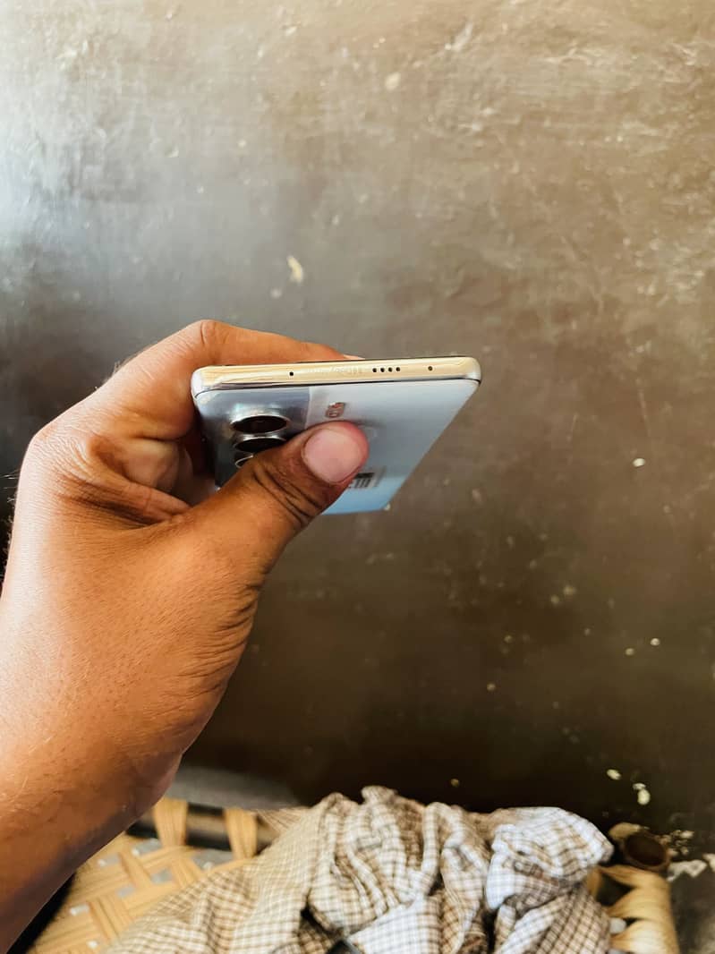 Tecno CAMON 40 4