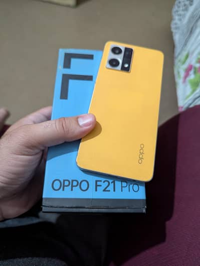 OPPO F21 Pro with box