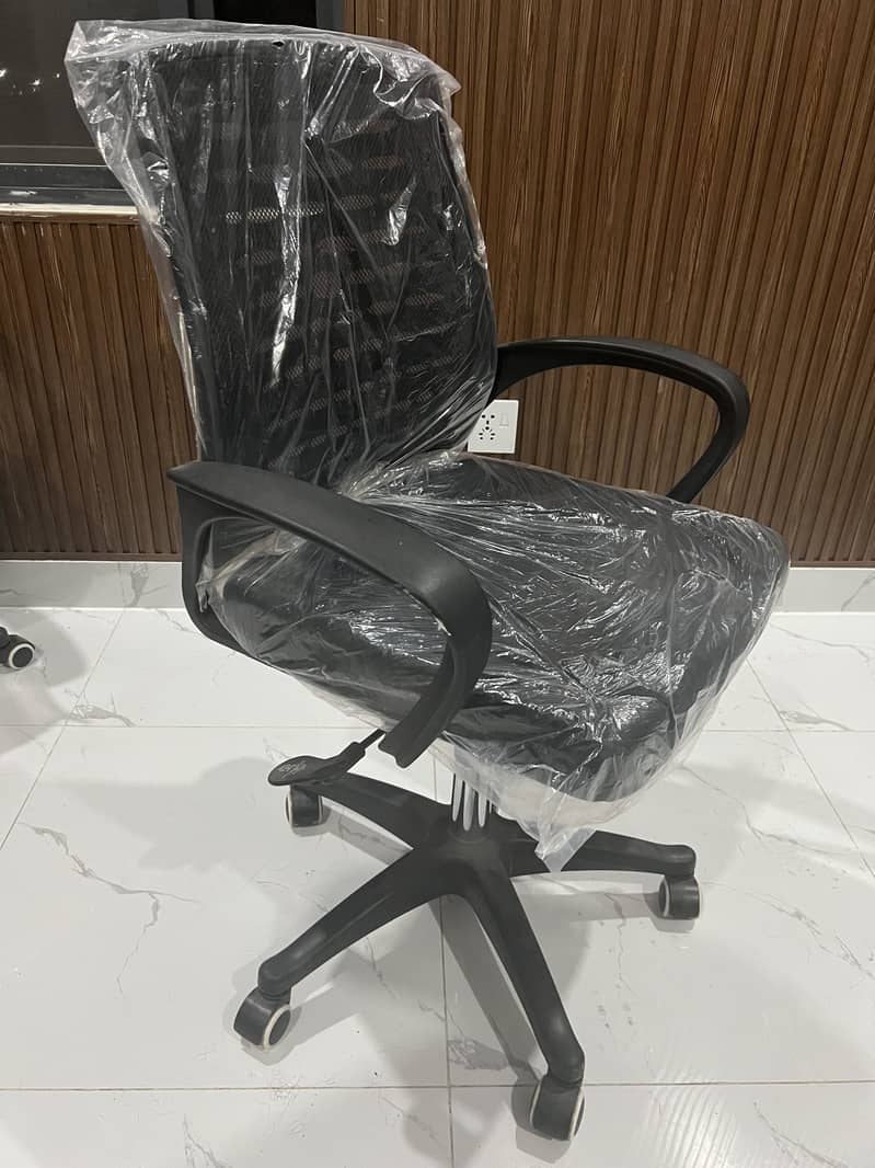 Computer Chairs 0