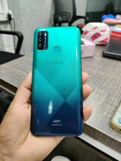 Infinix Hot 9 Play