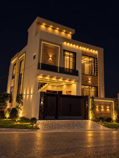 well furnished double story residential house 6.5 Marla  for sale