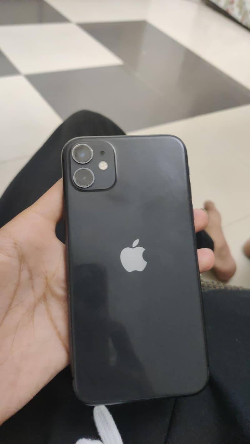 Apple iPhone 11 0