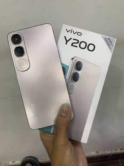 Vivo Y200