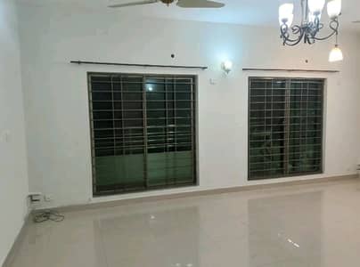 10 Marla Flat For sale In Askari 11 - Sector B