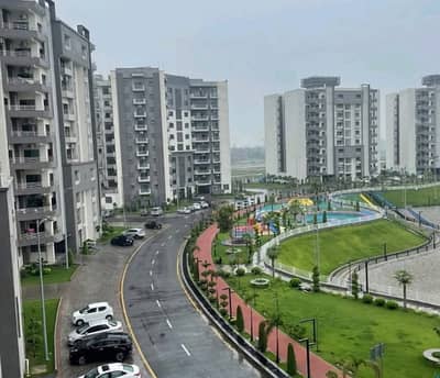 10 Marla Flat In Beautiful Location Of Askari 11 - Sector D In Lahore