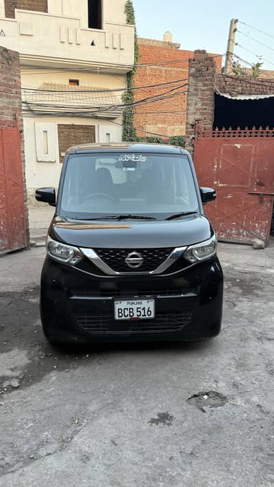 Nissan Roox 2020