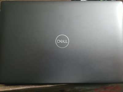 Dell laptop -  8gb - 128gb - 8th gen intel graphics