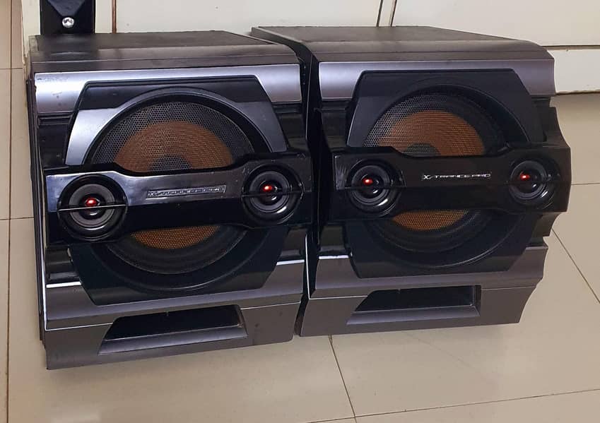 sony speaker 1
