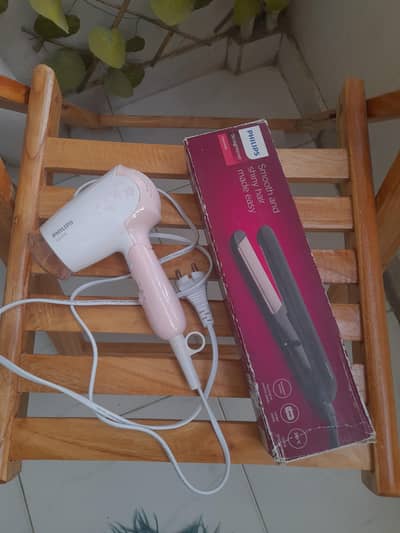 Original Philips Hair Straightner and Dryer works perfectly  less used