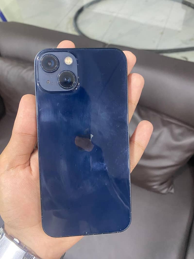 Apple iPhone 13 3