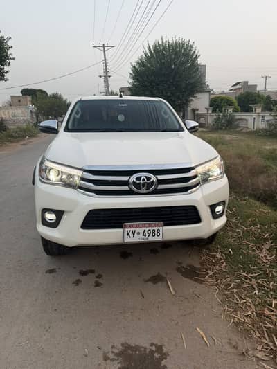 TOYOTA HILUX REVO V CRUESTRONIC 2019