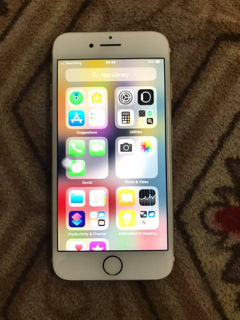 Apple iPhone 7 1
