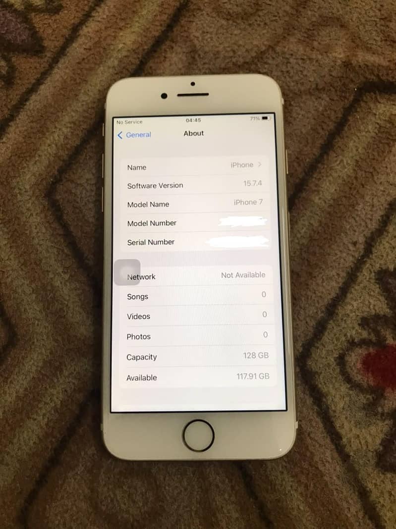 Apple iPhone 7 3