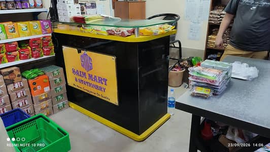 iam selling wooden counter