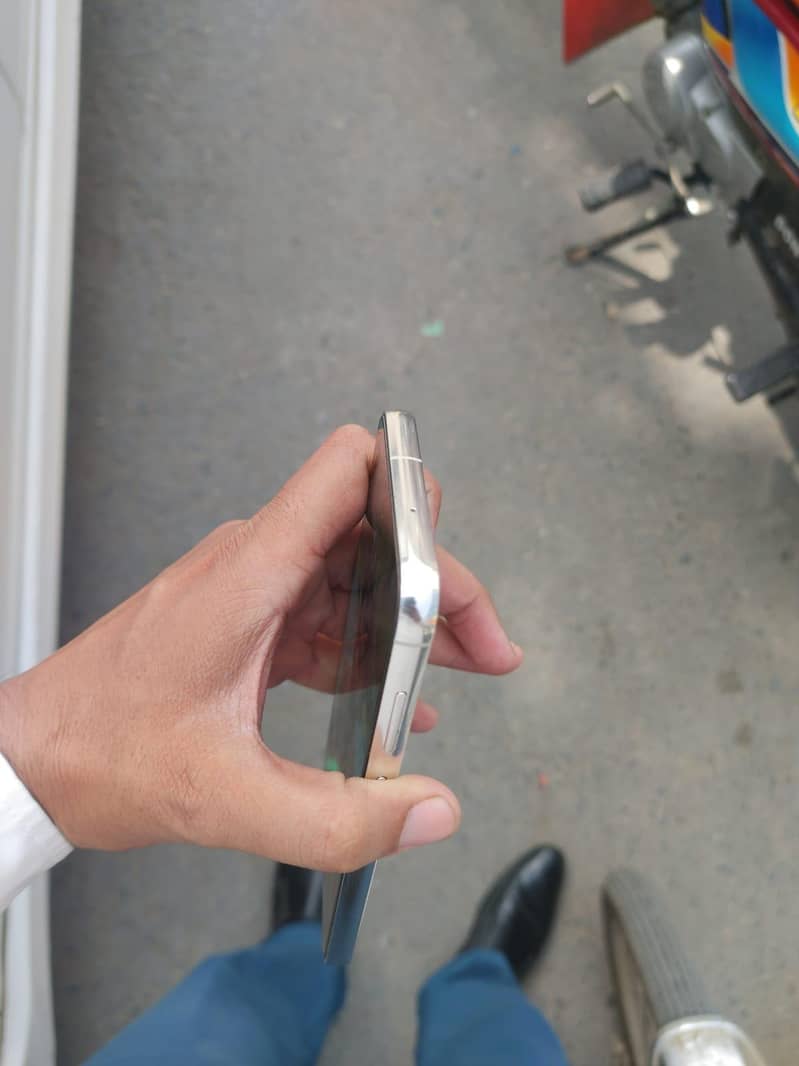 Samsung S23 plus 3