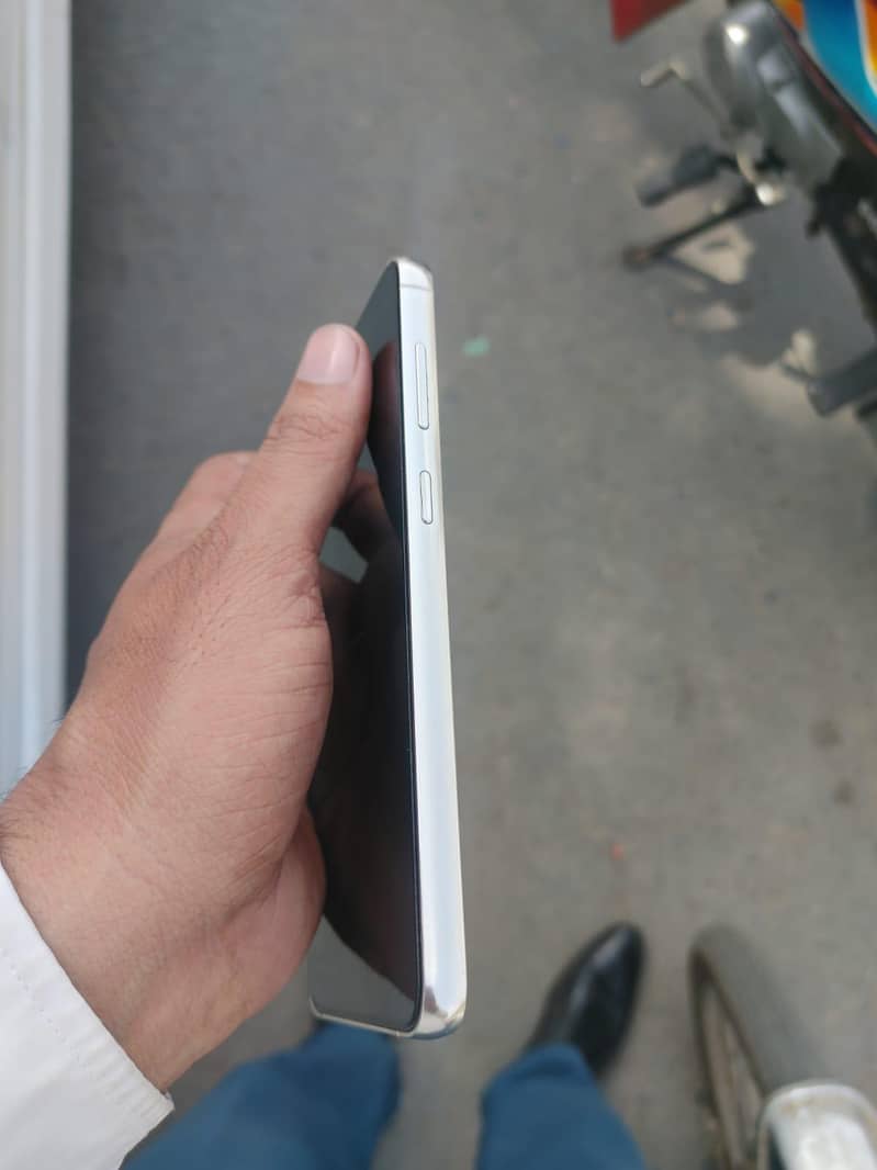 Samsung S23 plus 5