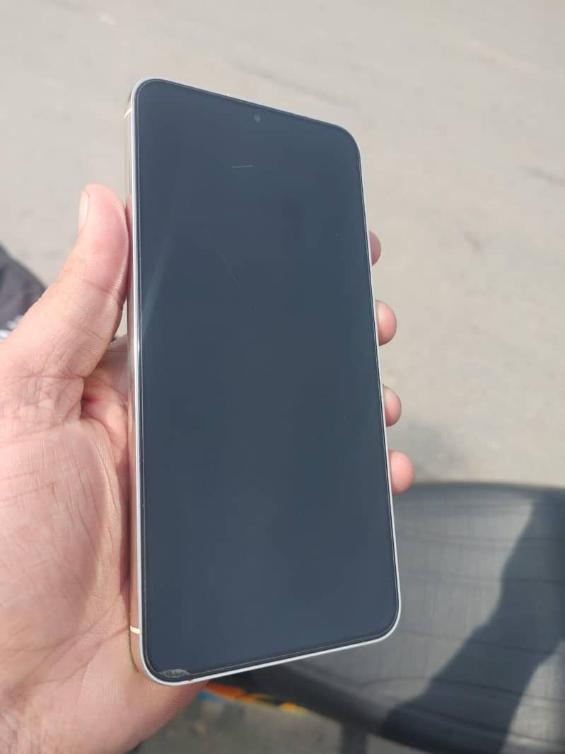 Samsung S23 plus 7
