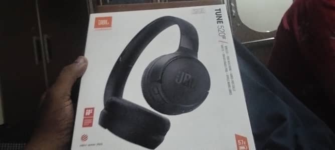 had phone JBL