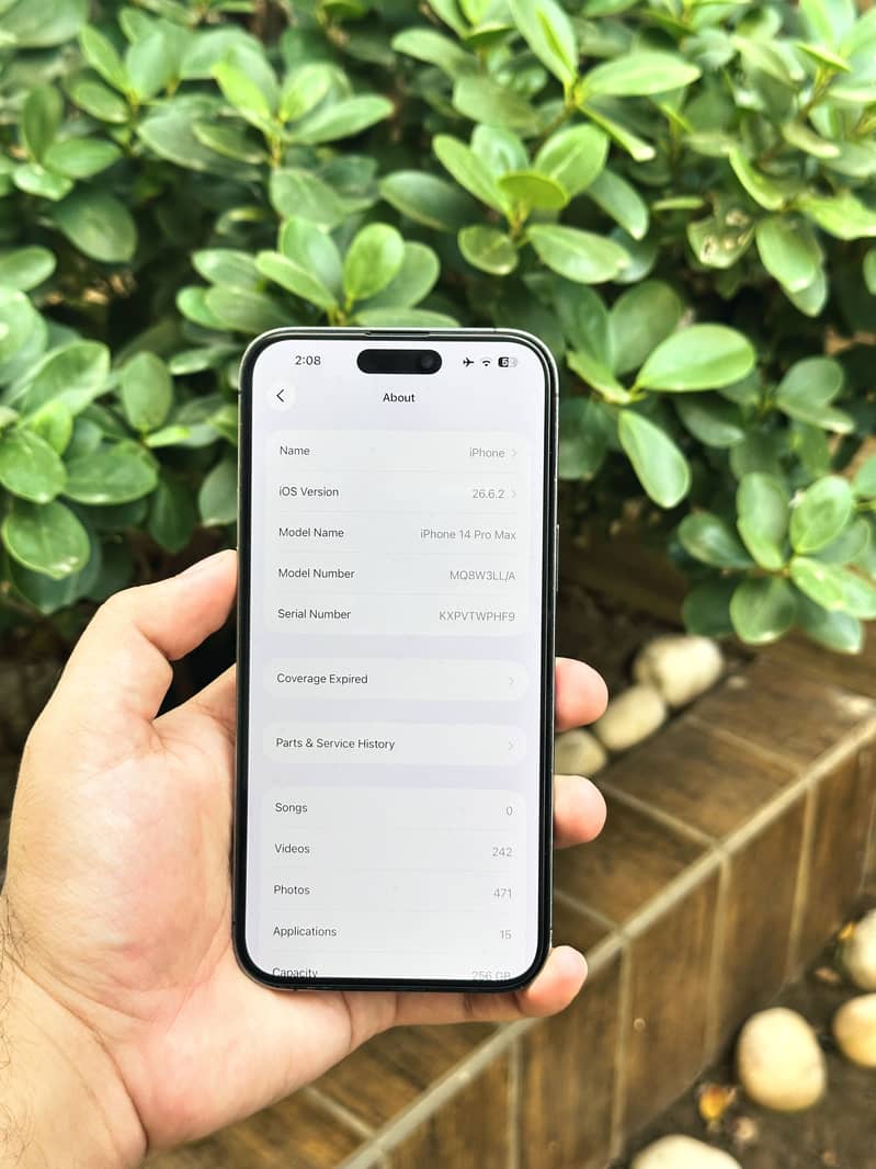 Apple iPhone 14 Pro Max 6