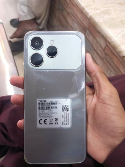 Tecno Spark 30