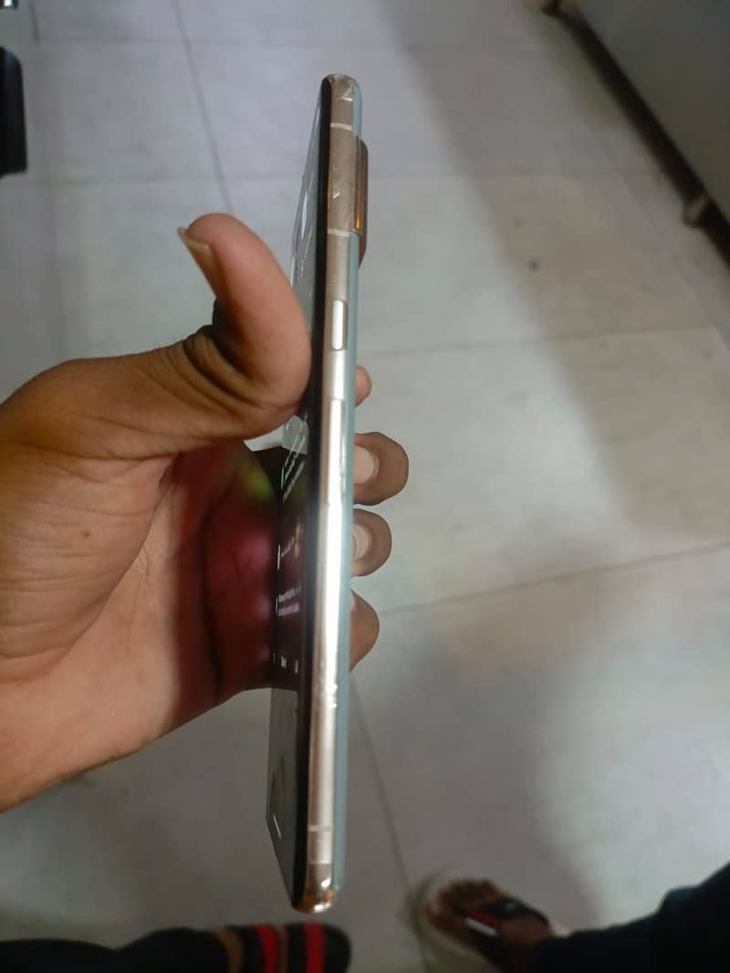 Google Pixel 7 Pro 4