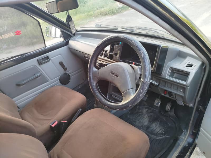 Suzuki mehran 2012 3