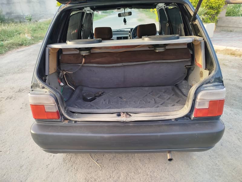 Suzuki mehran 2012 7