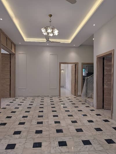 Beautiful House Fully Renovated House For Rent In F10