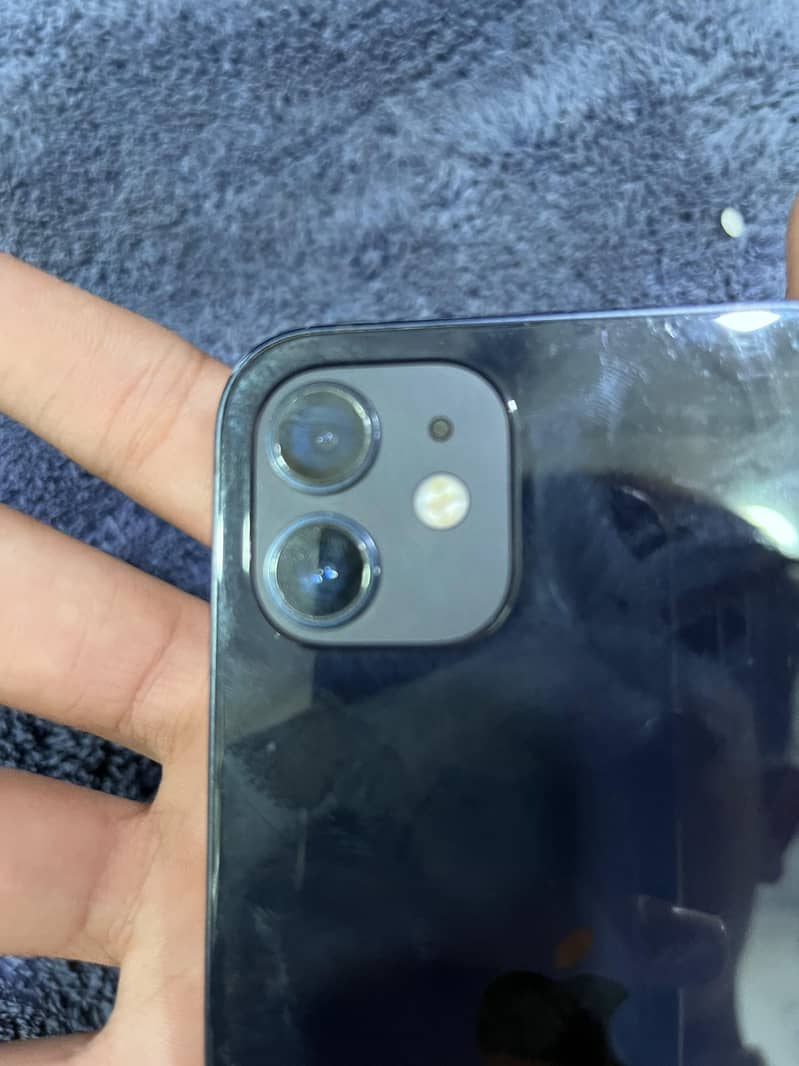 Apple iPhone 12 5