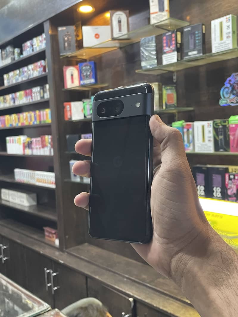 Google Pixel 8 0