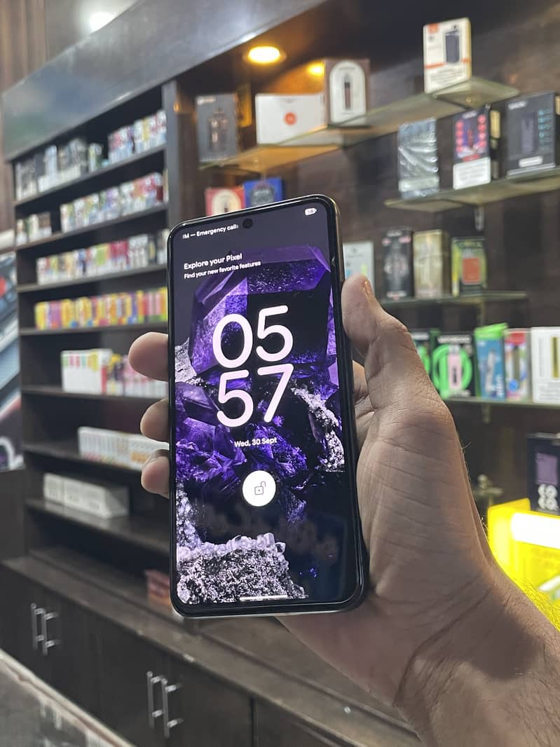 Google Pixel 8 3