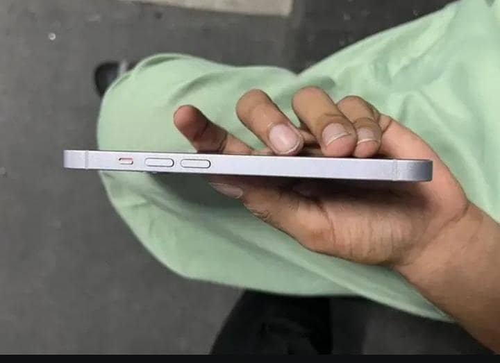 Apple iPhone 14 2