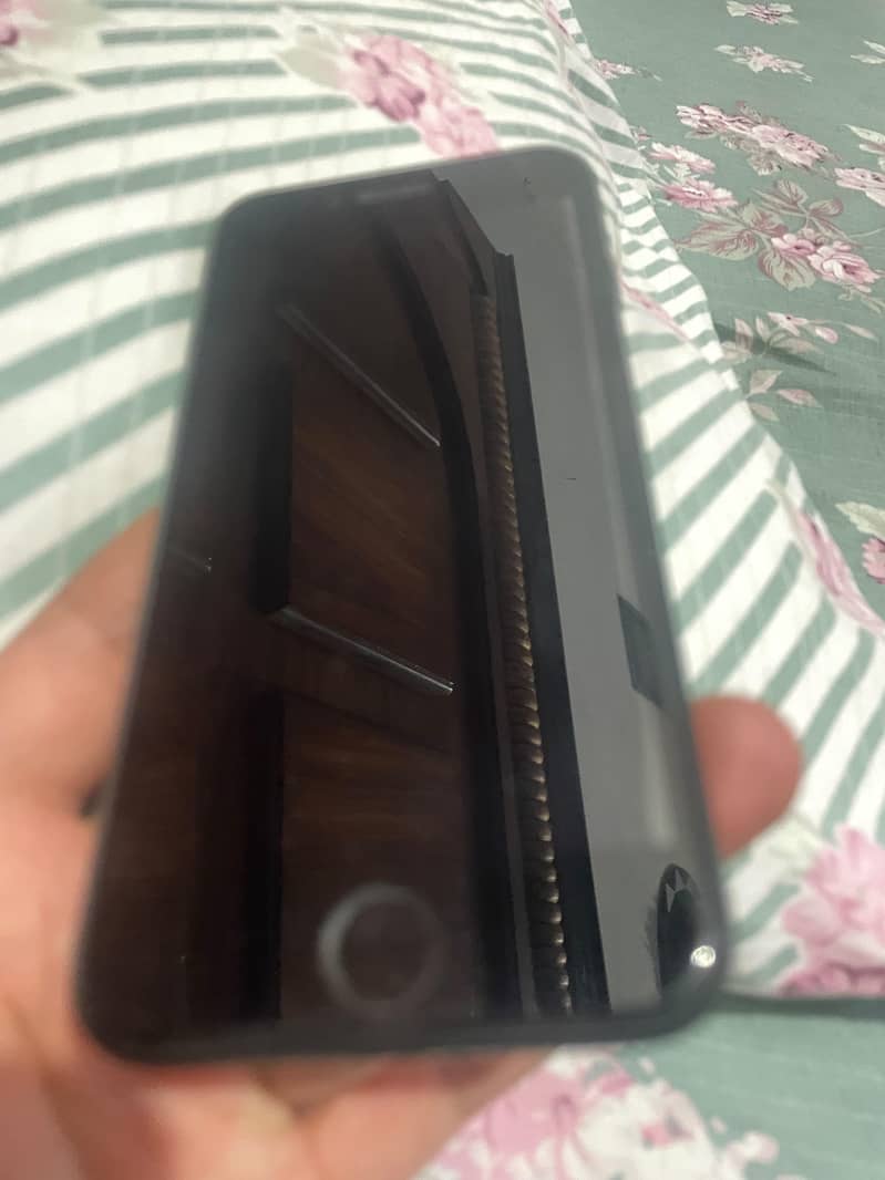 Apple iPhone SE 2
