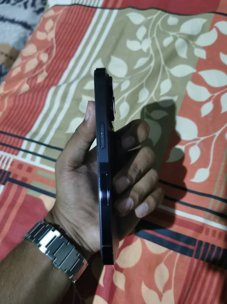 Apple iPhone 14 Pro 5