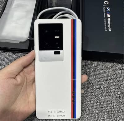 vivo iQOO 11S 5G 6.78" 50MP 256/512GB 1TB Android 13 Snapdragon 8 Gen