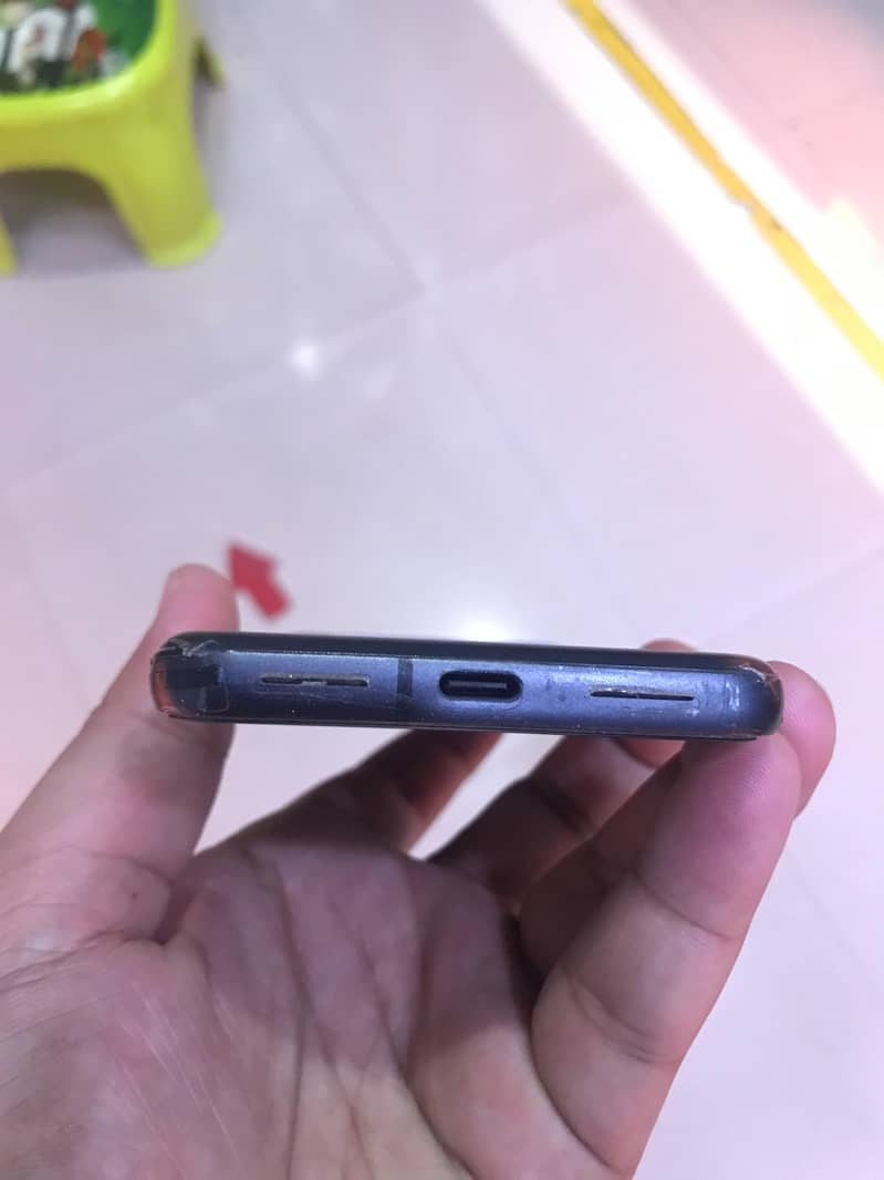 Google Pixel 8 0