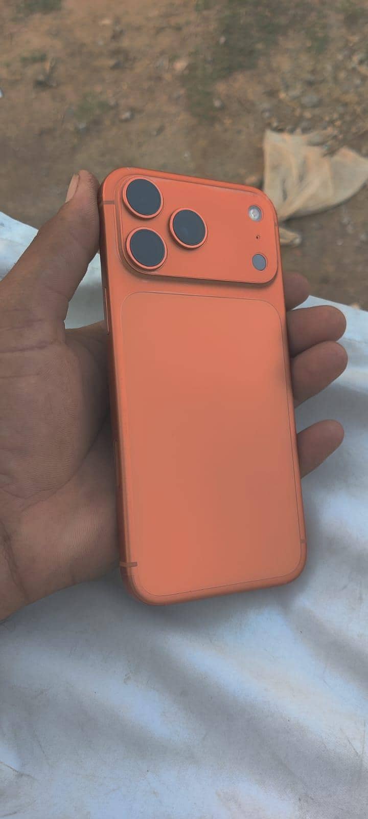 Apple iPhone 17 Pro Max 0
