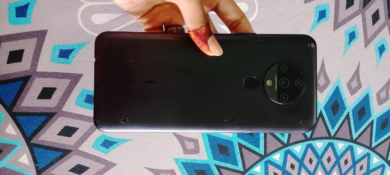 Tecno Spark 6 1