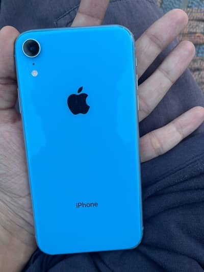 Apple iPhone XR