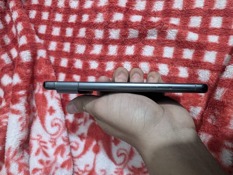 Google Pixel 8 Pro 5