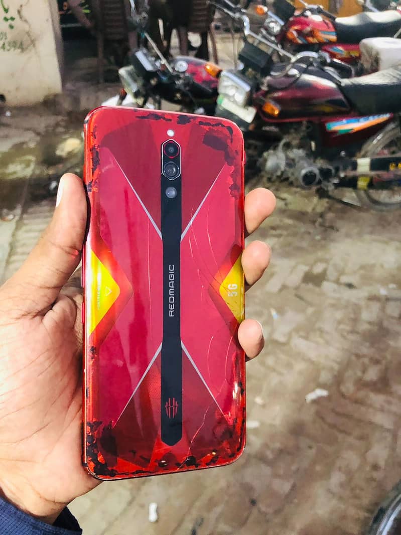 NUBIA REFMAGIC 5g 1