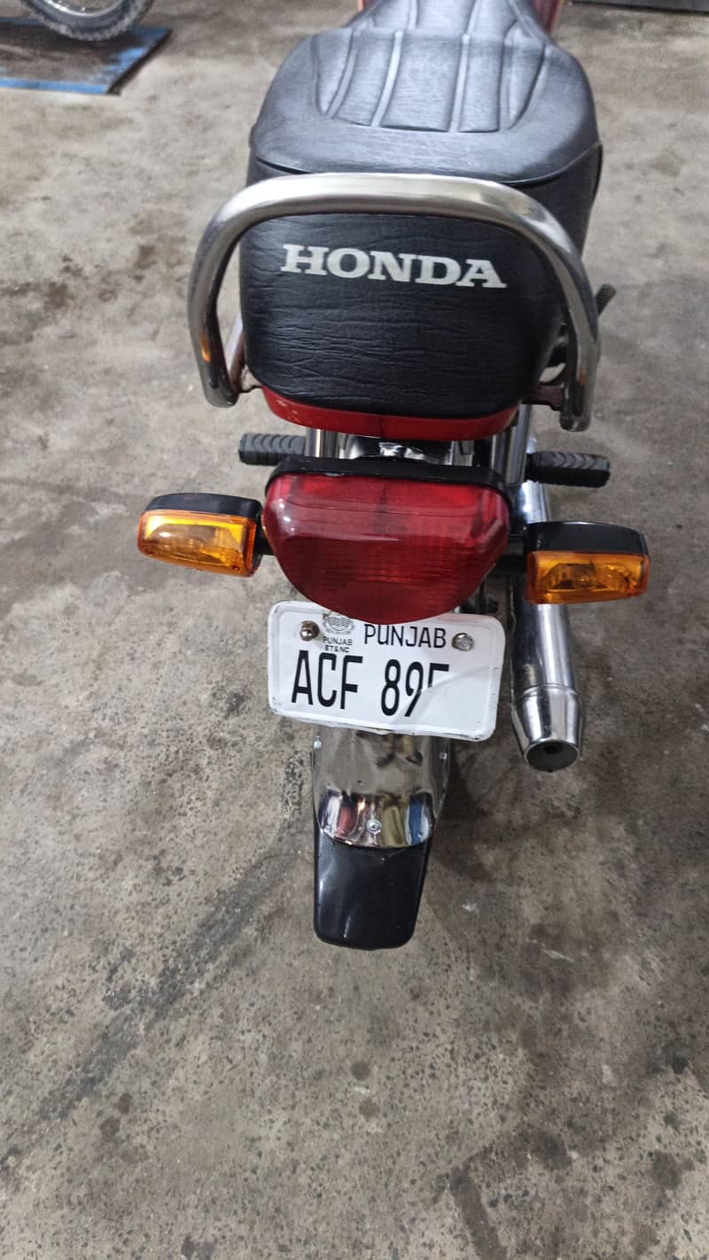 CD. 70 model 2020 6
