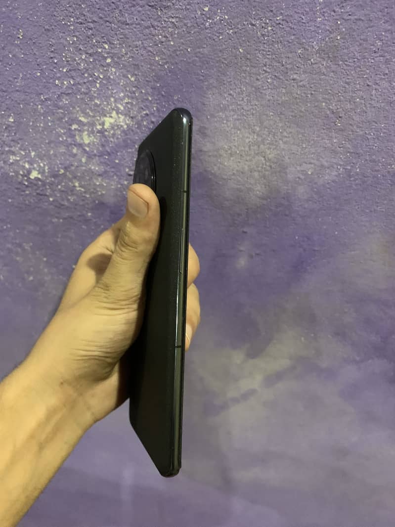 One Plus 11 5G 4