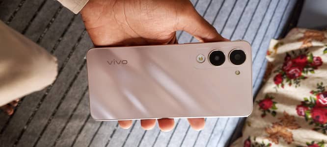 Vivo Y04