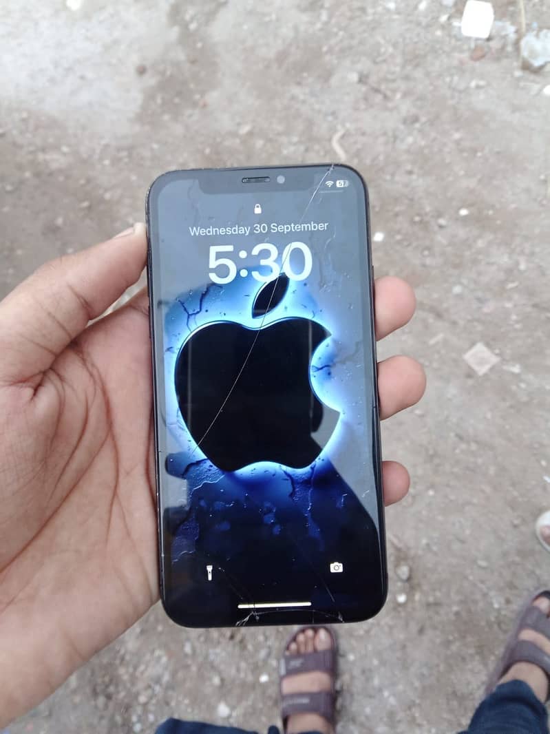 Apple iPhone X 1