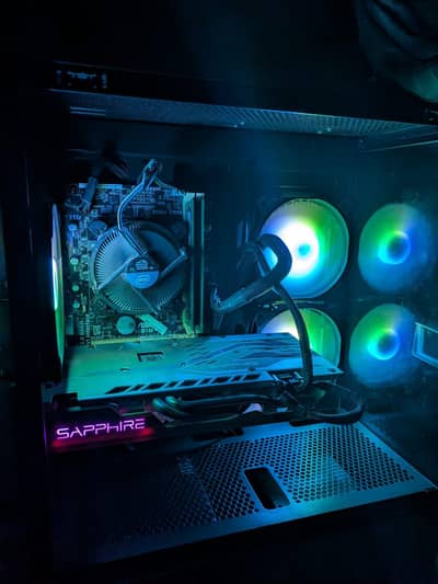 Gaming Pc For Sale With Borderlens Monitor Led Mouse Keyboard Pc Tabel