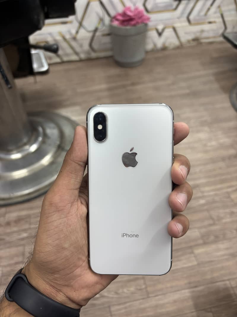 Apple iPhone X 0