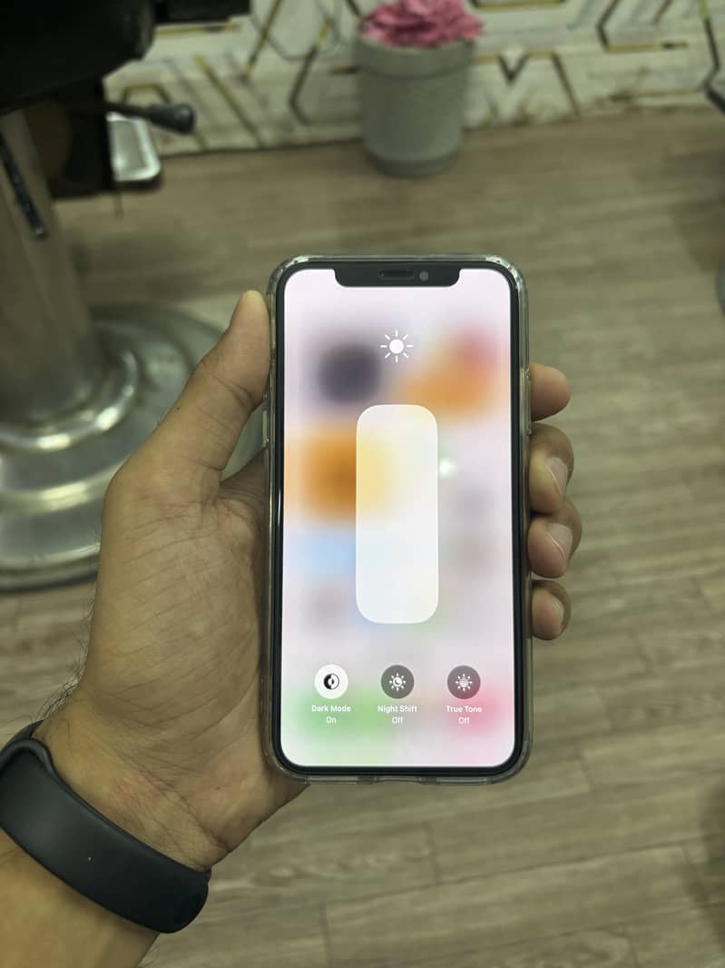 Apple iPhone X 9