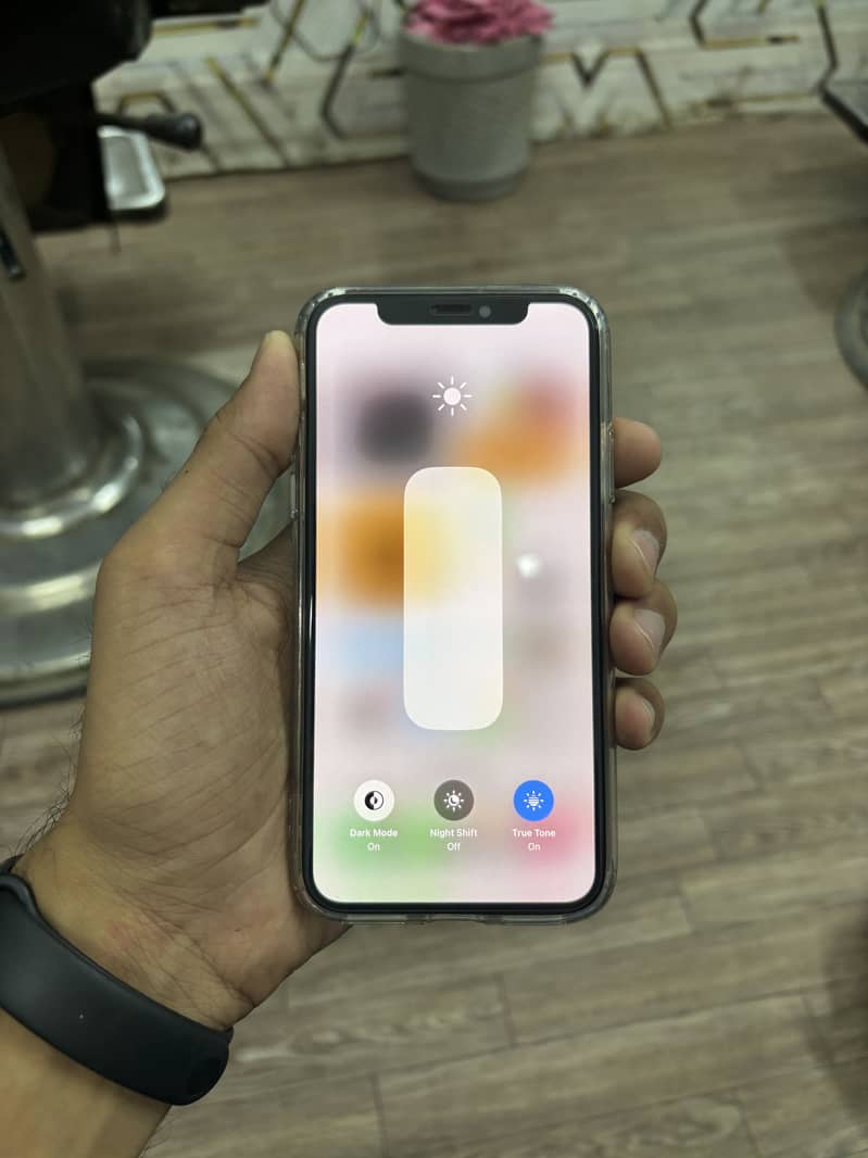Apple iPhone X 10
